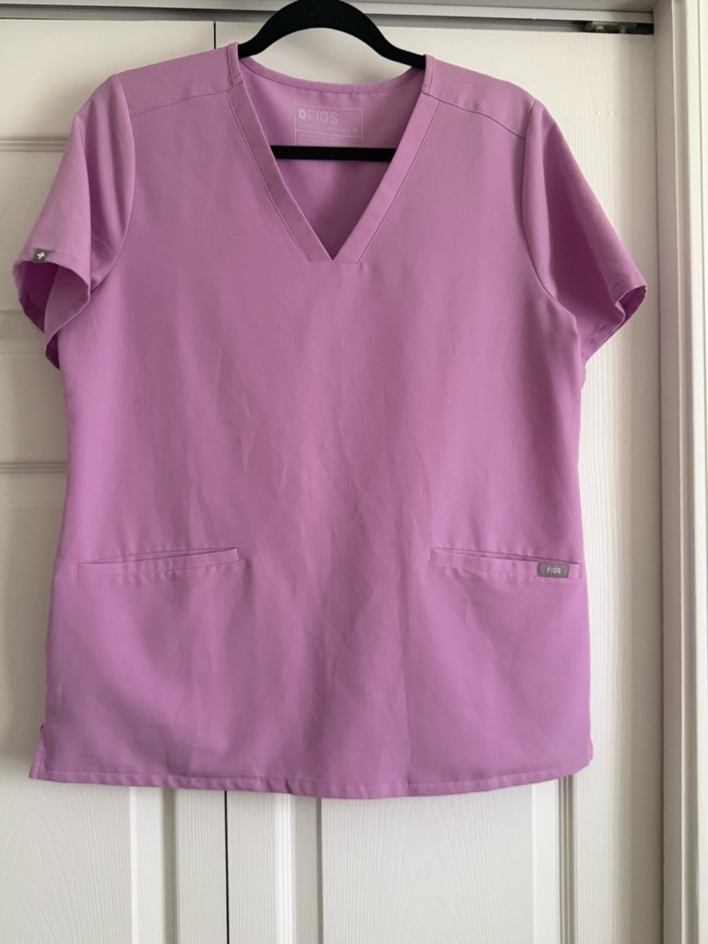 FIGS Lavender V-Neck Medical Scrub Top